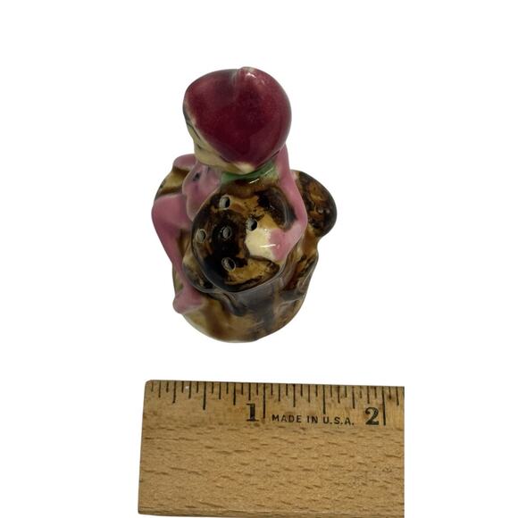Vintage Pink Pixie Elf Salt Shaker Japan On Brown Tree Trunk Ceramic 1950’s - Picture 10 of 11